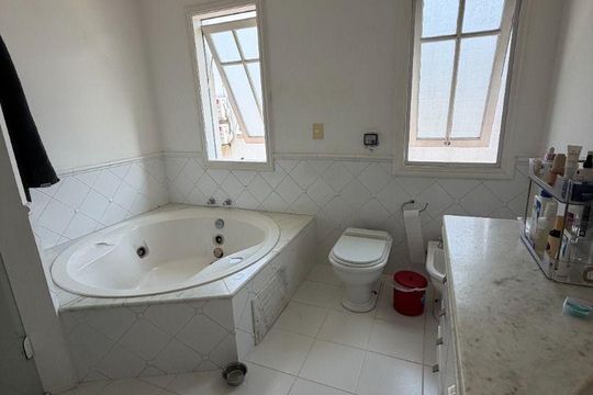 Casa à venda com 4 quartos, 520m² em Alphaville, Santana de Parnaíba