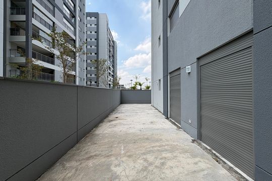 Quintal/ Varanda Varanda da Sala de casa para alugar com 3 quartos, 213m² em City América, São Paulo