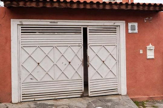 Fachada de casa para alugar com 3 quartos, 480m² em Vila Natal, Mogi das Cruzes