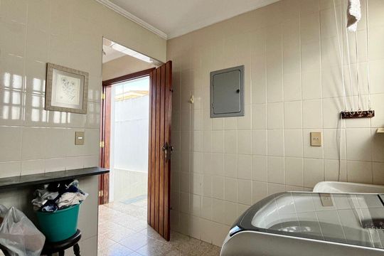 Área de Serviço de casa à venda com 4 quartos, 390m² em Parque São Quirino, Campinas