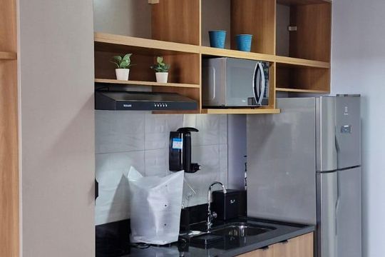 Cozinha de kitnet/studio para alugar com 1 quarto, 27m² em Pompeia, São Paulo