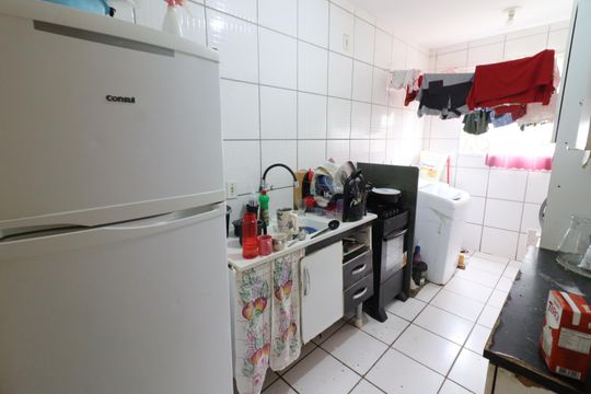 Cozinha e Área de Serviço de apartamento à venda com 2 quartos, 54m² em Setor Militar, Osasco