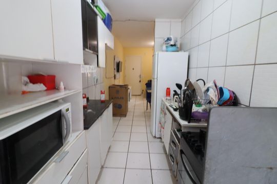 Cozinha e Área de Serviço de apartamento à venda com 2 quartos, 54m² em Setor Militar, Osasco