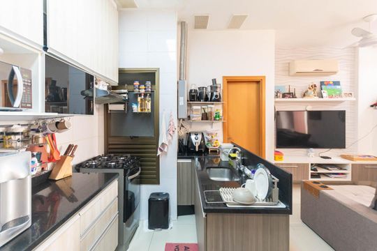 Cozinha de apartamento à venda com 3 quartos, 148m² em Tijuca, Rio de Janeiro