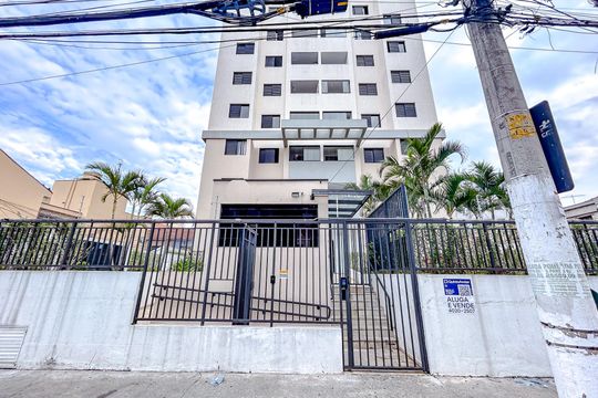 Fachada com Plaquinha de apartamento à venda com 2 quartos, 50m² em Maranhão, São Paulo