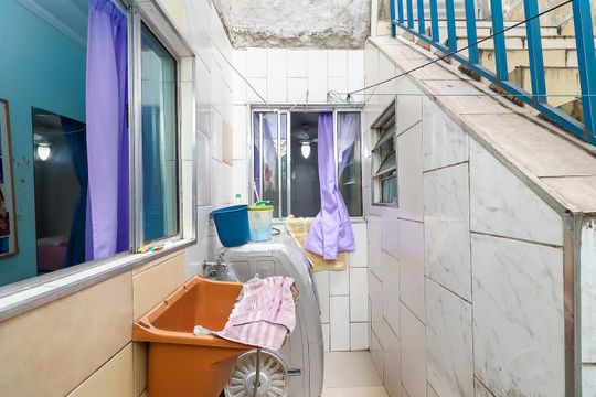 Casa 2 - Área de Serviço de casa à venda com 4 quartos, 88m² em Conjunto Residencial José Bonifácio, São Paulo