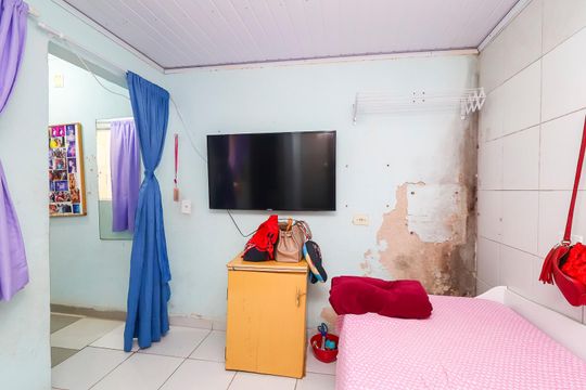 Casa 2 - Quarto de casa à venda com 4 quartos, 88m² em Conjunto Residencial José Bonifácio, São Paulo