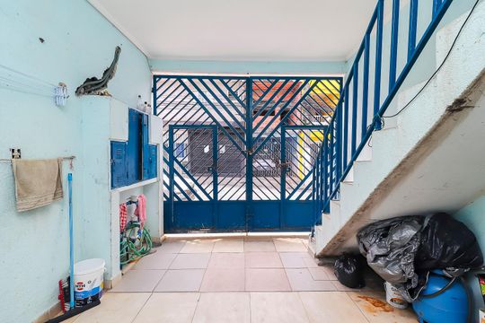 Garagem de casa à venda com 4 quartos, 88m² em Conjunto Residencial José Bonifácio, São Paulo