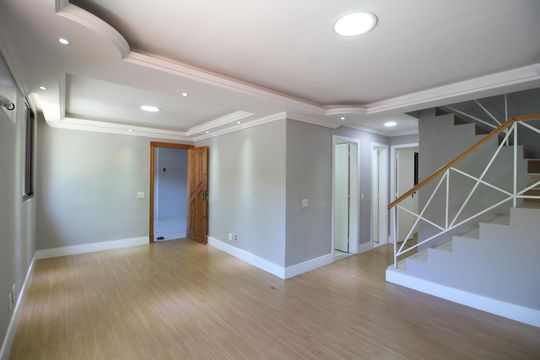 Casa de Condomínio à venda com 4 quartos, 120m² em Taquara, Rio de Janeiro