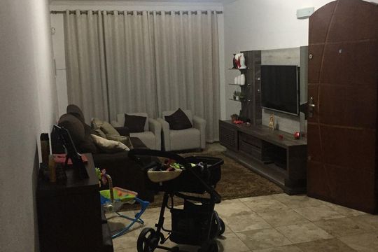 Casa à venda com 3 quartos, 169m² em Jardim Japao, São Paulo