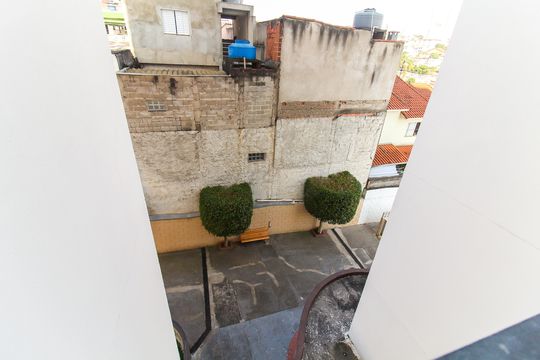Vista da Sala de apartamento para alugar com 2 quartos, 48m² em Vila Carmosina, São Paulo