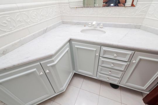 Banheiro da Suíte 1 de casa à venda com 4 quartos, 570m² em Vila Rosaria, São Paulo