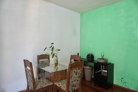 Sala de apartamento para alugar com 2 quartos, 69m² em Santa Ines, Belo Horizonte