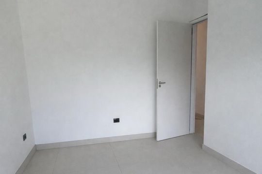 Sala de casa de condomínio à venda com 3 quartos, 125m² em Alphaville, Santana de Parnaíba