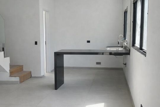Cozinha de casa de condomínio à venda com 3 quartos, 125m² em Alphaville, Santana de Parnaíba
