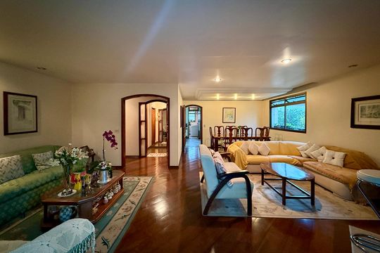 Apartamento à venda com 4 quartos, 200m² em Campo Belo, São Paulo