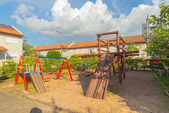 Área comum - Playground de casa de condomínio à venda com 3 quartos, 122m² em Fátima, Canoas