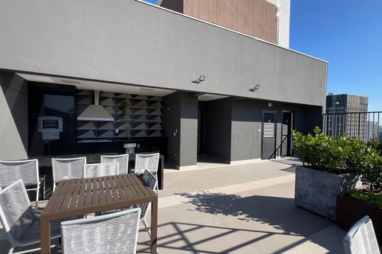 Área comum - Churrasqueira de kitnet/studio para alugar com 1 quarto, 26m² em Pinheiros, São Paulo