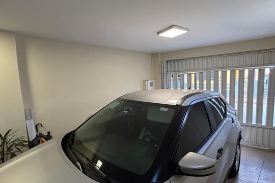 Garagem de casa à venda com 2 quartos, 80m² em Vila Floresta, Santo André