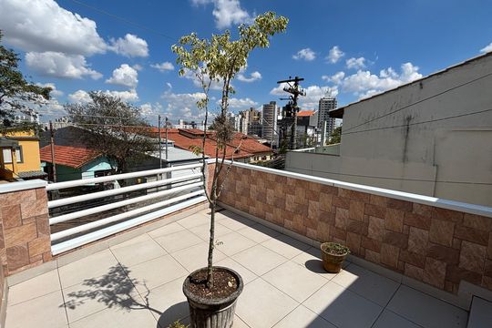 Quarto 1Varanda de casa à venda com 2 quartos, 80m² em Vila Floresta, Santo André