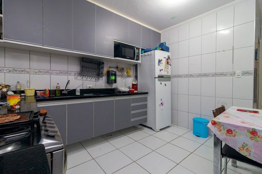 Cozinha de casa à venda com 2 quartos, 50m² em Jardim Capelinha, São Paulo