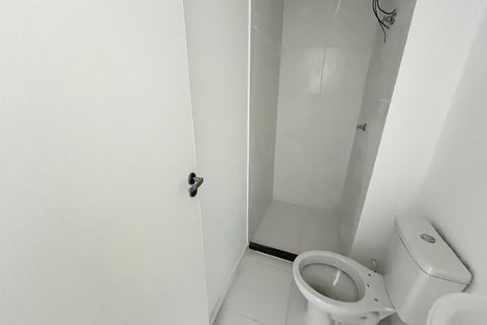 Banheiro de apartamento à venda com 2 quartos, 29m² em Jardim Imperador (zona Leste), São Paulo