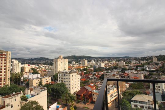 Vista da piscina de apartamento à venda com 2 quartos, 69m² em Petrópolis, Porto Alegre