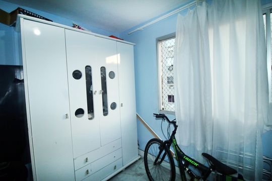 Quarto 2 de apartamento à venda com 2 quartos, 45m² em Olaria, Rio de Janeiro