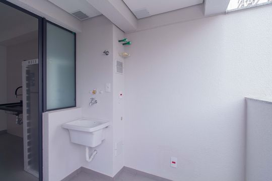 Área de Serviço de apartamento para alugar com 1 quarto, 45m² em Vila Dom Pedro I, São Paulo