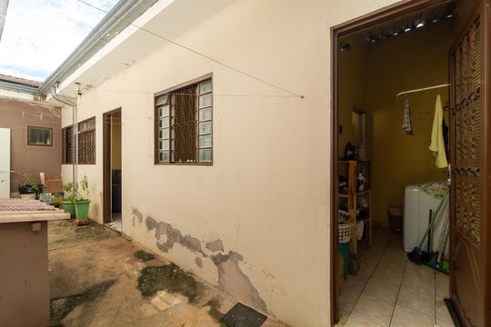 Quintal da casa 02 de casa à venda com 4 quartos, 200m² em Vila Boa Vista, Campinas