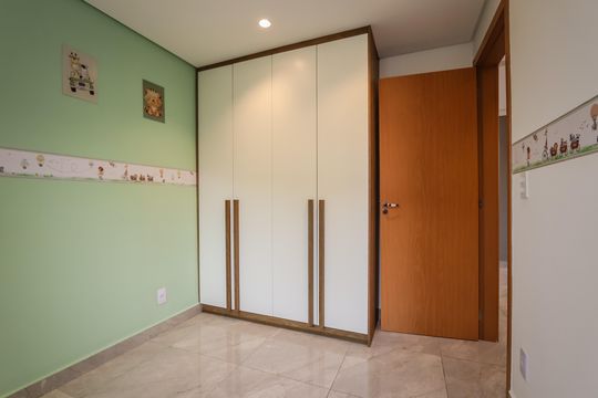 Quarto de apartamento à venda com 2 quartos, 44m² em Vila Suzana, São Paulo