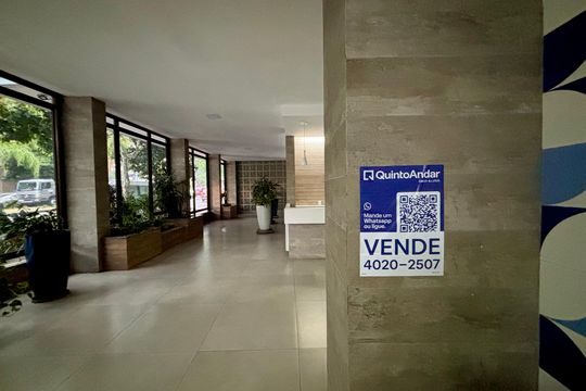 Placa de apartamento à venda com 2 quartos, 86m² em Leblon, Rio de Janeiro