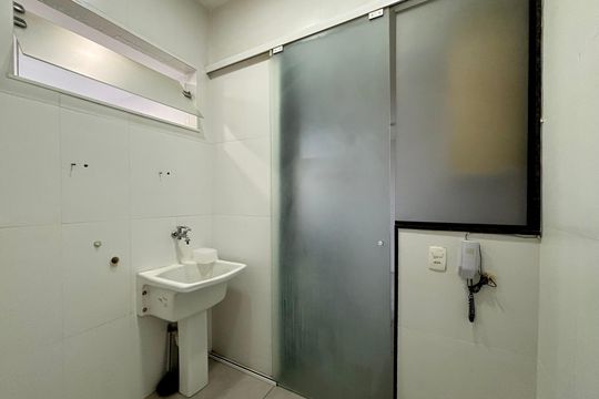 Área de serviço de apartamento à venda com 2 quartos, 86m² em Leblon, Rio de Janeiro