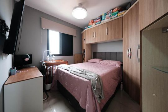 Quarto 2 de apartamento à venda com 2 quartos, 53m² em Vila Paranagua, São Paulo
