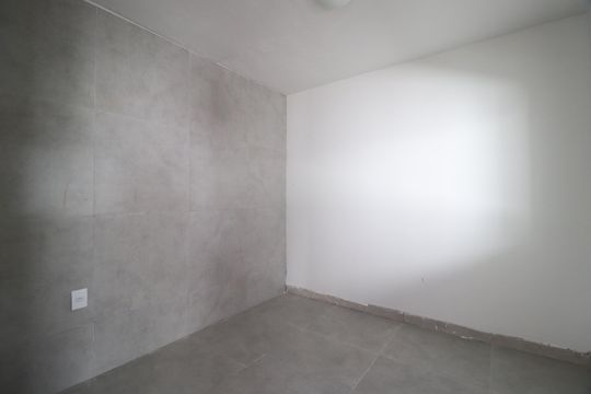 Quarto de Serviço de casa para alugar com 4 quartos, 350m² em Nossa Senhora Aparecida, Uberlândia