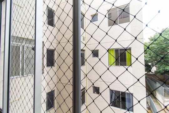 Vista do Quarto 2 de apartamento para alugar com 2 quartos, 40m² em Vila Popular, São Paulo