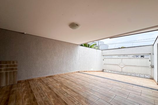 Garagem de casa para alugar com 4 quartos, 325m² em Parque dos Passaros, São Bernardo do Campo