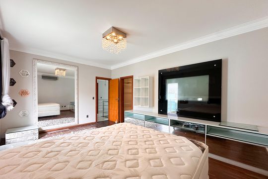 Suíte 3 de casa para alugar com 4 quartos, 325m² em Parque dos Passaros, São Bernardo do Campo