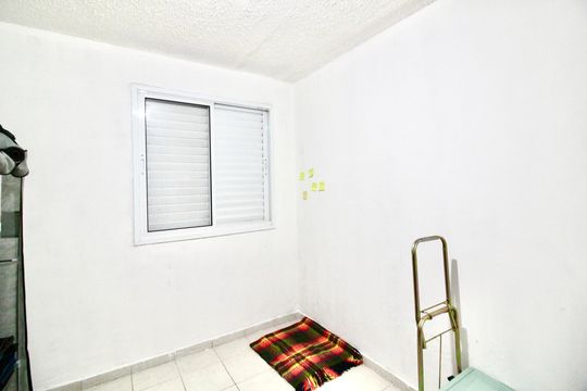 Quarto 1 de apartamento para alugar com 2 quartos, 52m² em Conjunto Habitacional Sitio Conceicao, São Paulo
