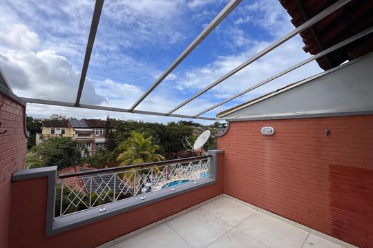 Suíte 2 - Varanda de casa de condomínio à venda com 3 quartos, 220m² em Recreio dos Bandeirantes, Rio de Janeiro