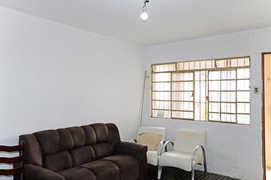 Casa à venda com 4 quartos, 200m² em Jardim Jurema, Valinhos