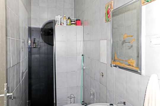 Edícula Banheiro de casa para alugar com 4 quartos, 200m² em Jardim Jurema, Valinhos