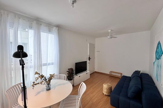 Apartamento à venda com 2 quartos, 45m² em Vargem Grande, Rio de Janeiro