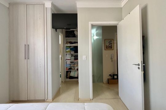 Suíte  de casa de condomínio à venda com 3 quartos, 95m² em Jardim Bom Retiro, Campinas