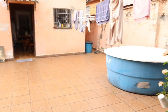 Quintal de casa à venda com 2 quartos, 234m² em Chácara Mafalda, São Paulo