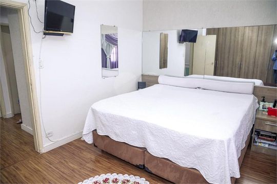 Casa à venda com 3 quartos, 117m² em São Lucas, São Paulo