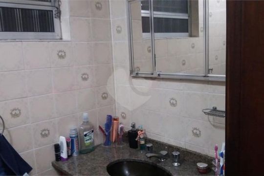 Casa à venda com 2 quartos, 300m² em Quinta da Paineira, São Paulo