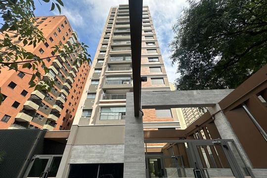 Fachada de apartamento à venda com 1 quarto, 54m² em Alphaville Industrial, Barueri