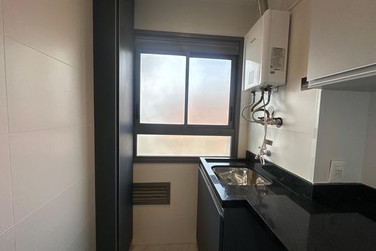 Área de Serviço de apartamento à venda com 1 quarto, 54m² em Alphaville Industrial, Barueri