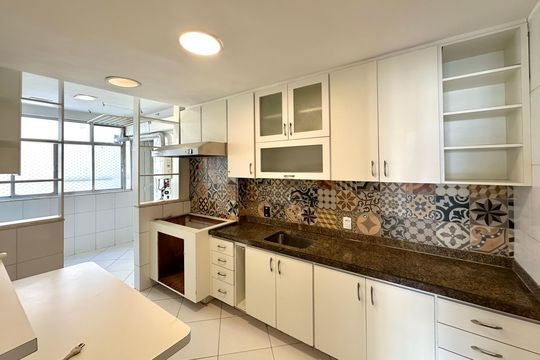 Apartamento à venda com 3 quartos, 189m² em Jardim Botânico, Rio de Janeiro